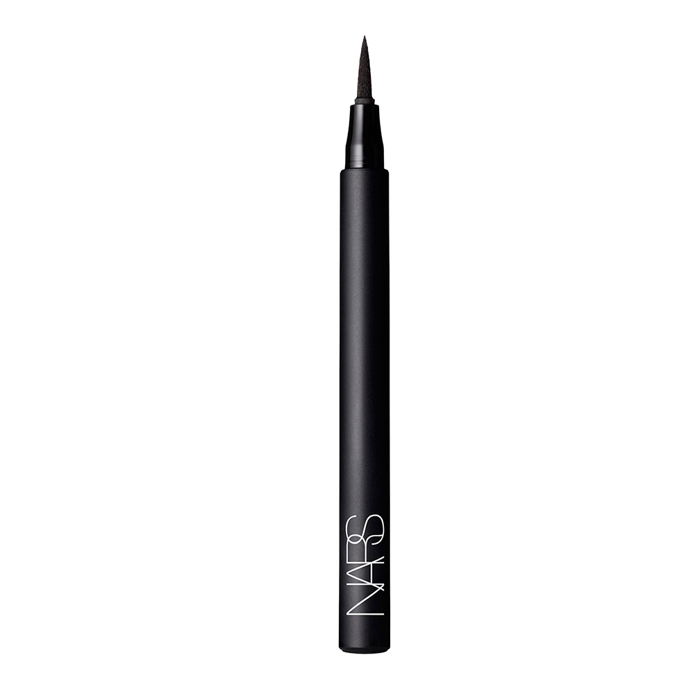 black panther unrestricted matte eyeliner stylo nars black panther unrestricted matte eyeliner stylo nars