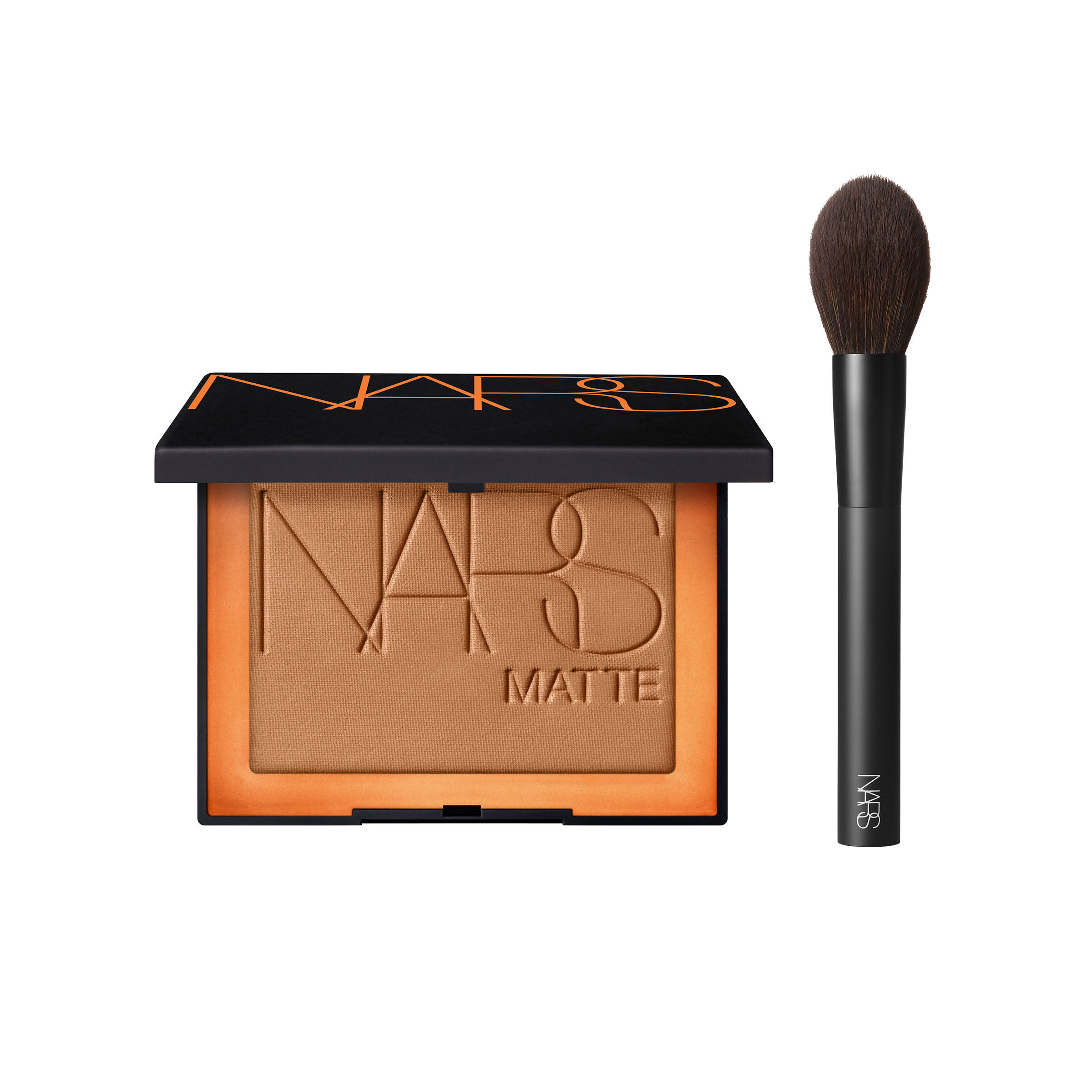 THE BRONZER & BRUSH BUNDLE THE BRONZER & BRUSH BUNDLE