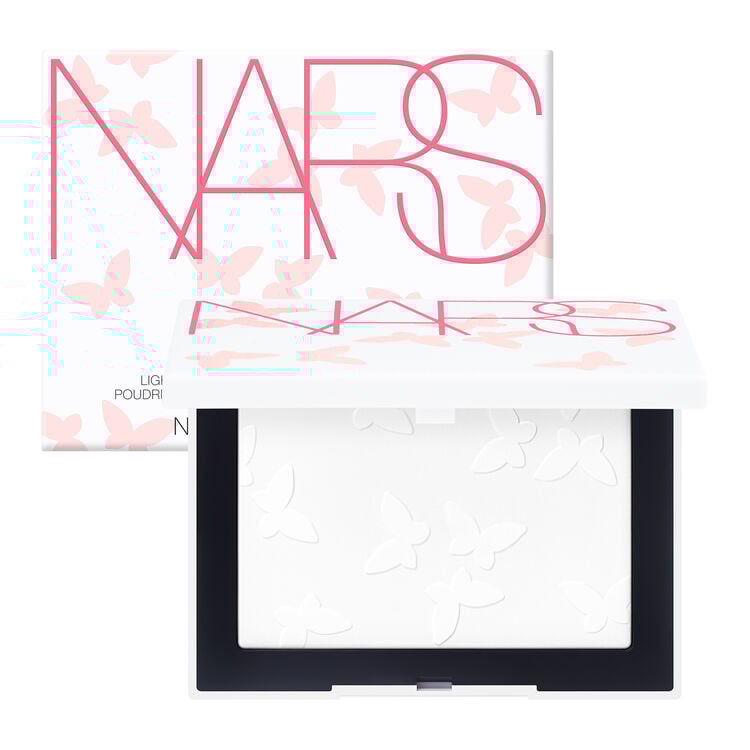 Light Reflecting™ Setting Powder Display zoomed image number 1: Light Reflecting™ Setting Powder,