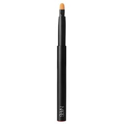 #30 Precision Lip Brush#30 Precision Lip Brush,