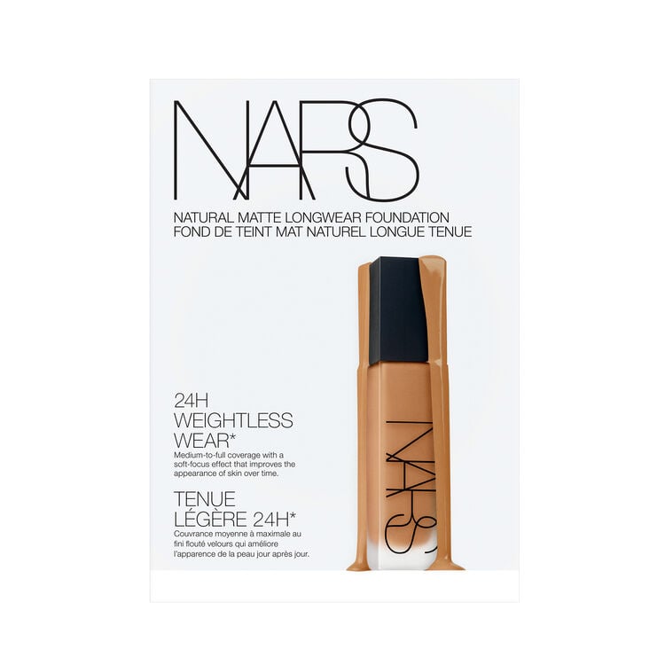 Display zoomed image number 1: Natural Matte Longwear Foundation Discovery Card, 