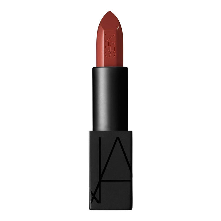 Audacious Lipstick, Mona