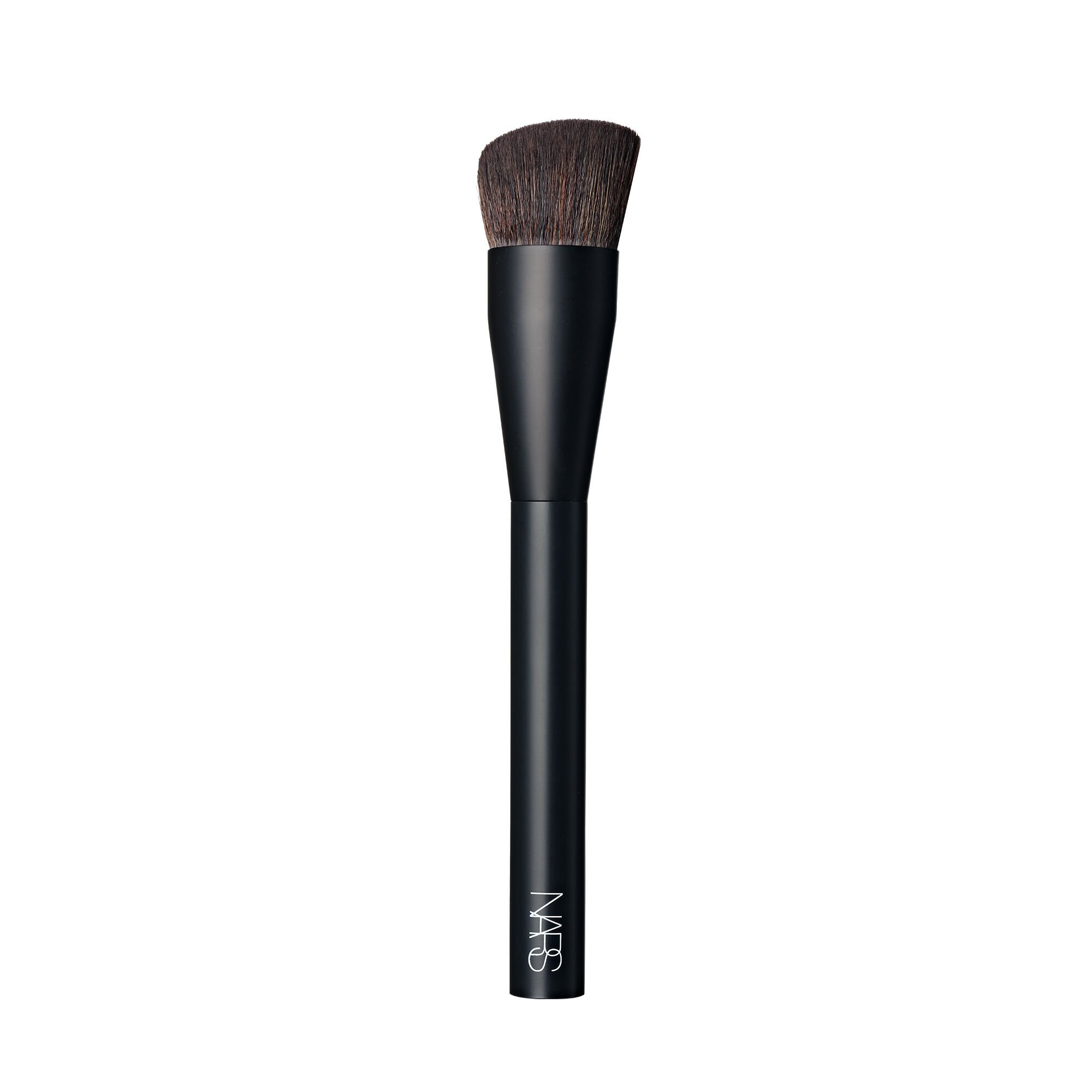 #17 Cream Cheek Brush