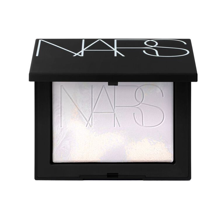 Light Reflecting™ Prismatic Powder - Pressed | NARS