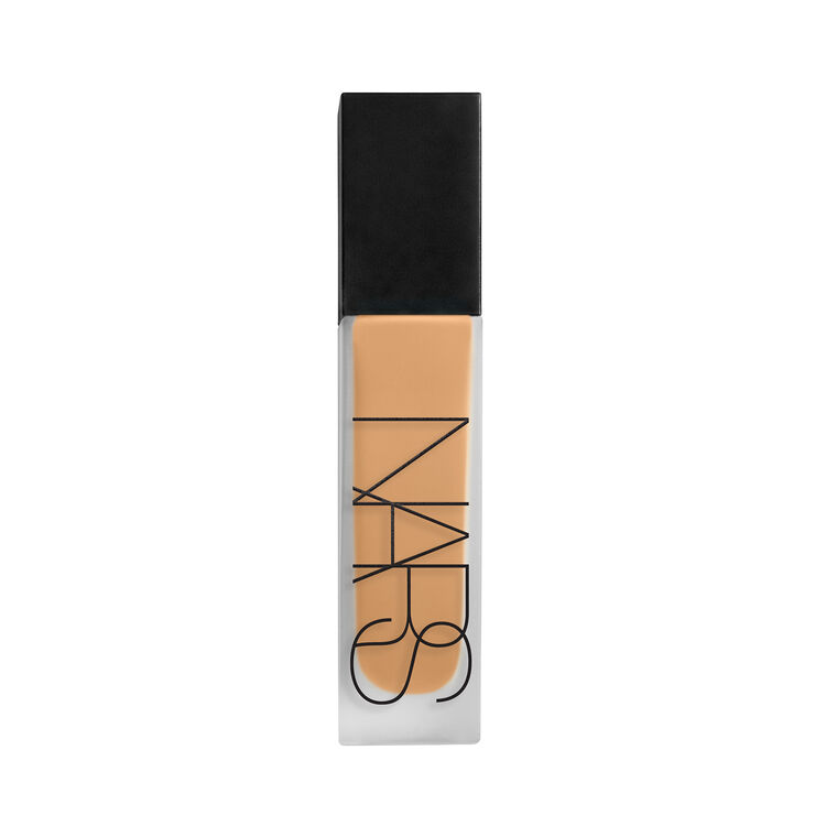 Display zoomed image number 1: Natural Matte Longwear Foundation, Aruba