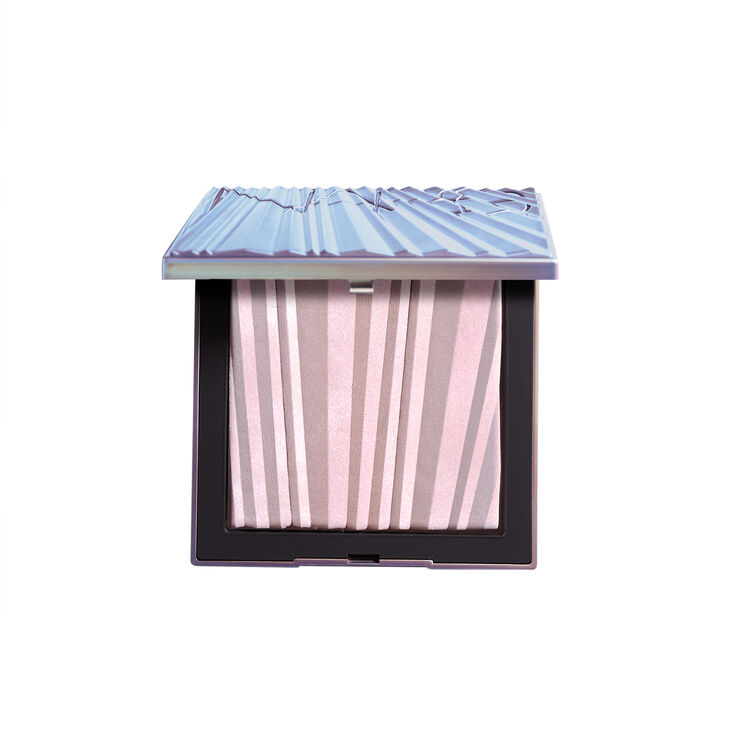 Display zoomed image number 1: Aura Illuminating Face & Body Powder, 