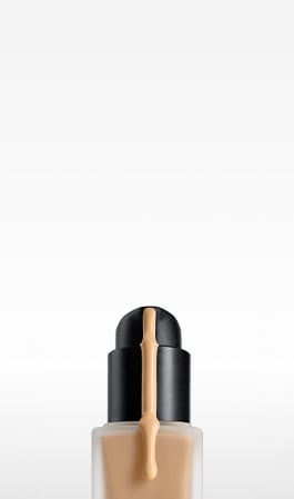 Natural Matte Longwear Foundation