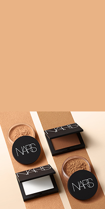 LIGHT REFLECTING SETTING POWDER Cult-favorite formula. Now in four shades.SHOP NOW