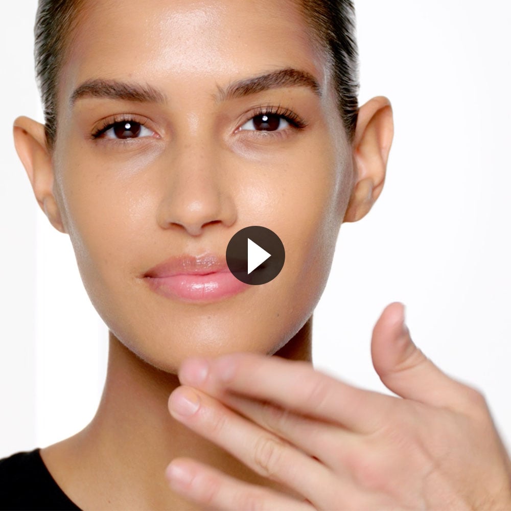 How to Apply Foundation: Natural Radiant Longwear Foundation | NARS