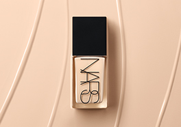 LIGHT REFLECTING™ ADVANCED SKINCARE FOUNDATION